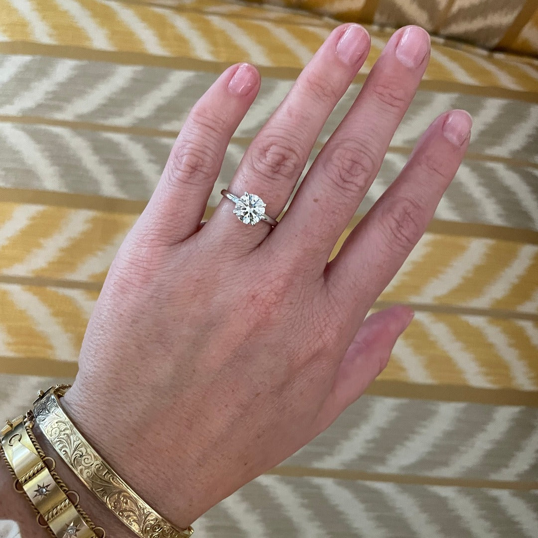 2 Carat (2ct) I Color SI1 Clarity Round Brilliant Cut Diamond Solitaire Engagement Ring in 14K White Gold - Perfect for Proposals, Weddings & Anniversaries