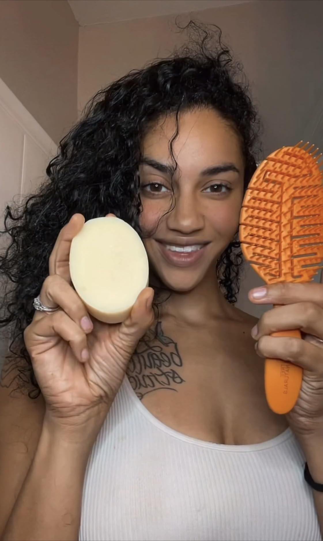 Green Tea & Coconut Conditioner Bar for Curly Hair – Sulfate-Free Vegan Solid Conditioner (4 oz) – Moisturizing & Detangling for Coily & Kinky Hair – Plastic-Free, Travel-Friendly Hair Care – Perfect for Natural Hair Care Routine & Eco-Friendly Travel