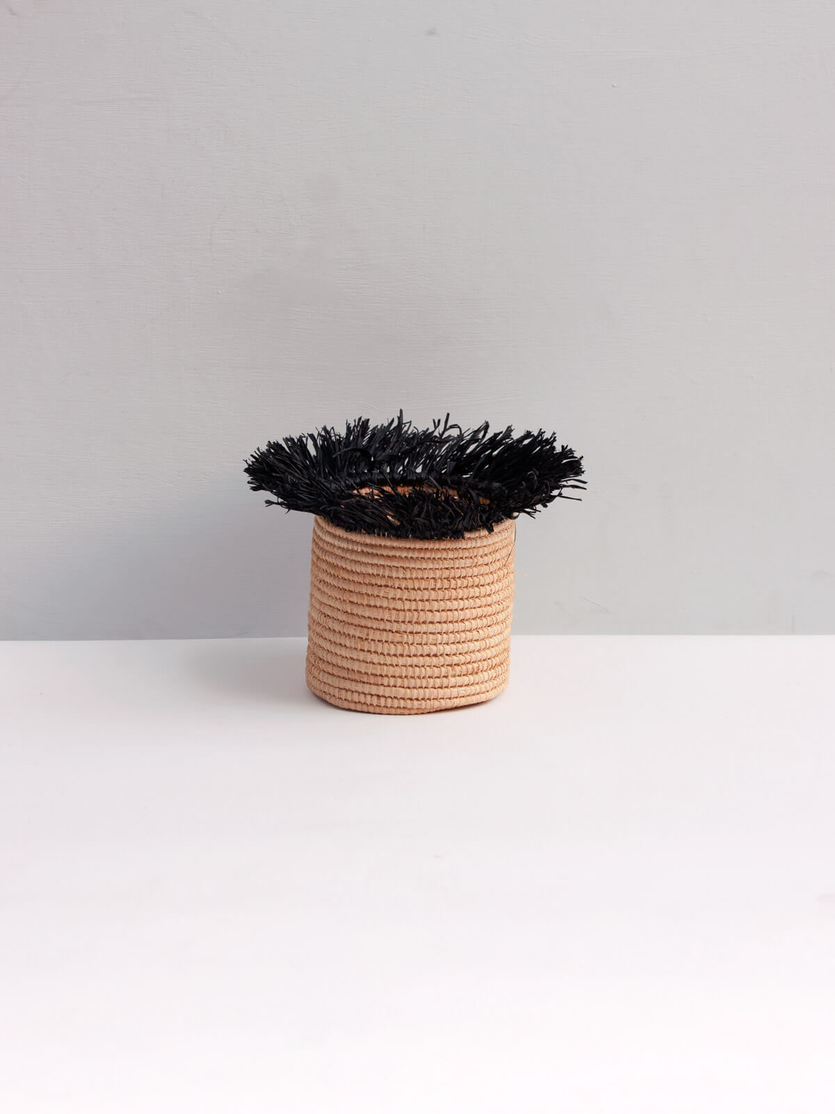 Stylish Black Raffia Tassel Storage Pots - Handwoven Decorative Organizer for Bathroom, Bedroom & Office | Perfect for Cotton Balls, Jewelry & Makeup Brushes