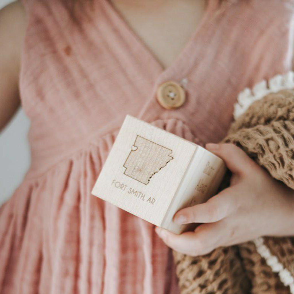 Personalized Baby Girl Birth Keepsake Block - Custom Wooden Memory Block with Name, Date & Weight - Perfect Nursery Decor, Christening Gift & First Birthday Present
