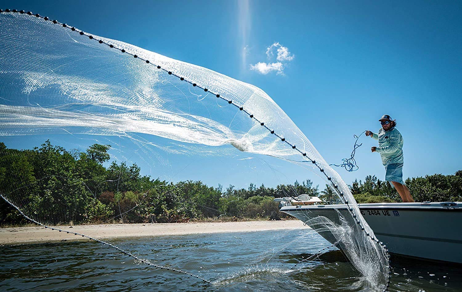 Premium Hand Cast Net for Fishing - Durable Casting Nets & Fish Traps for Minnow Bait - Saltwater & Freshwater Use in Lakes, Rivers & Ocean (1lb/Ft) - Ideal for Bait Collection & Recreational Fishing