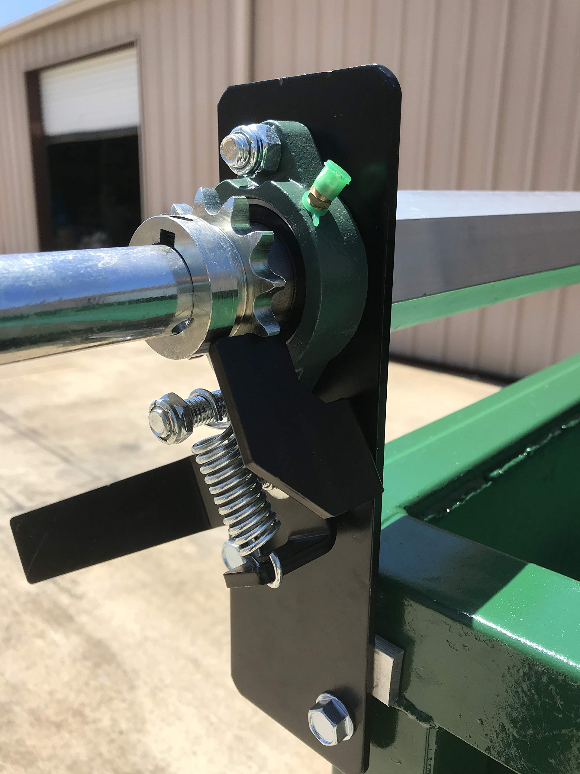 Heavy Duty Hand Crank Tarp Roller Kit for Dump Trucks & Trailers - Replacement for Buyers Products DTR by Kym Industries | Easy Tarp Rolling for Construction, Landscaping & Hauling Equipment
