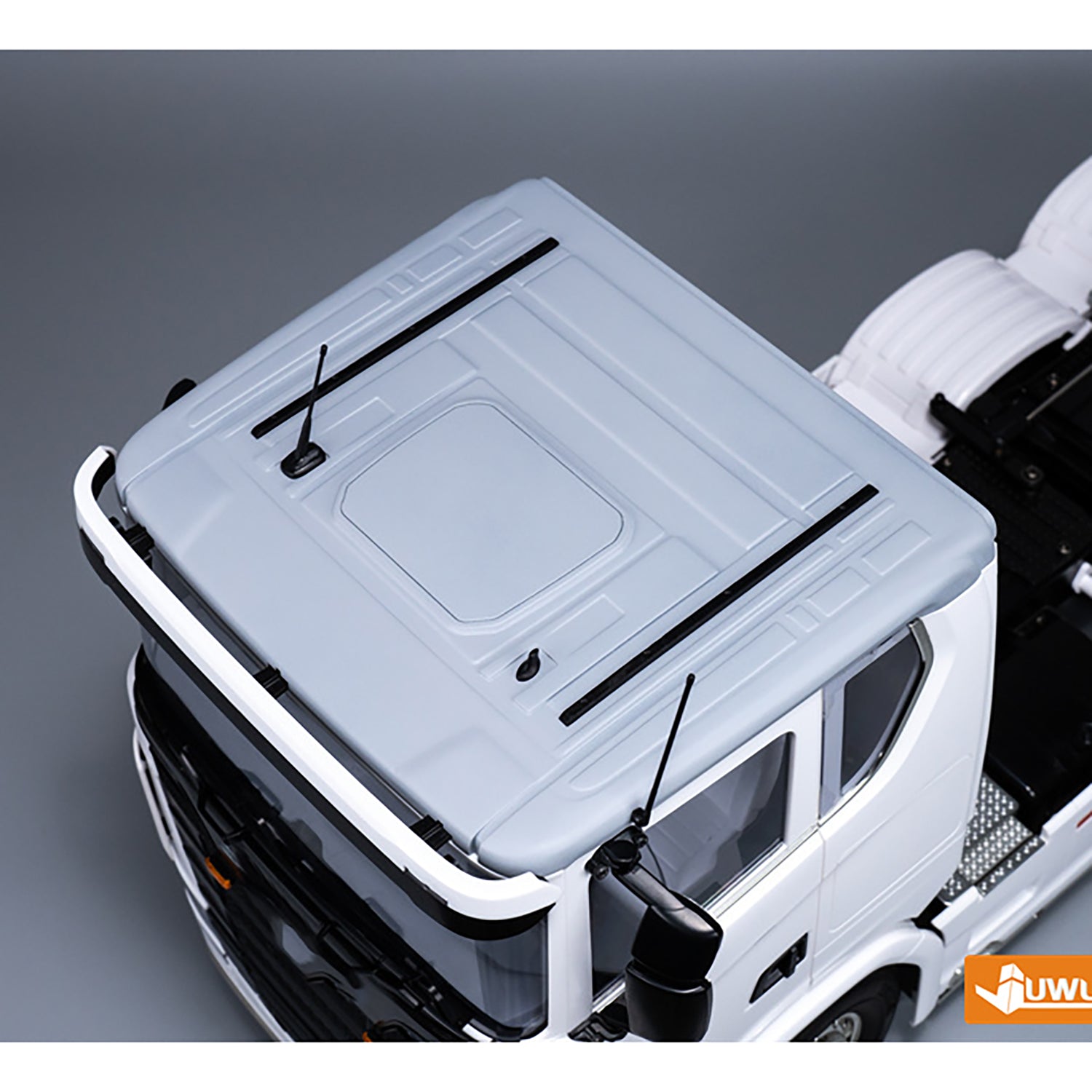 1/14 Tamiya 770S RC Tractor Truck Plastic Low Top Roof Shell - DIY Replacement Part for 56371 & 56368 Models - Perfect for RC Truck Enthusiasts & Scale Model Builders