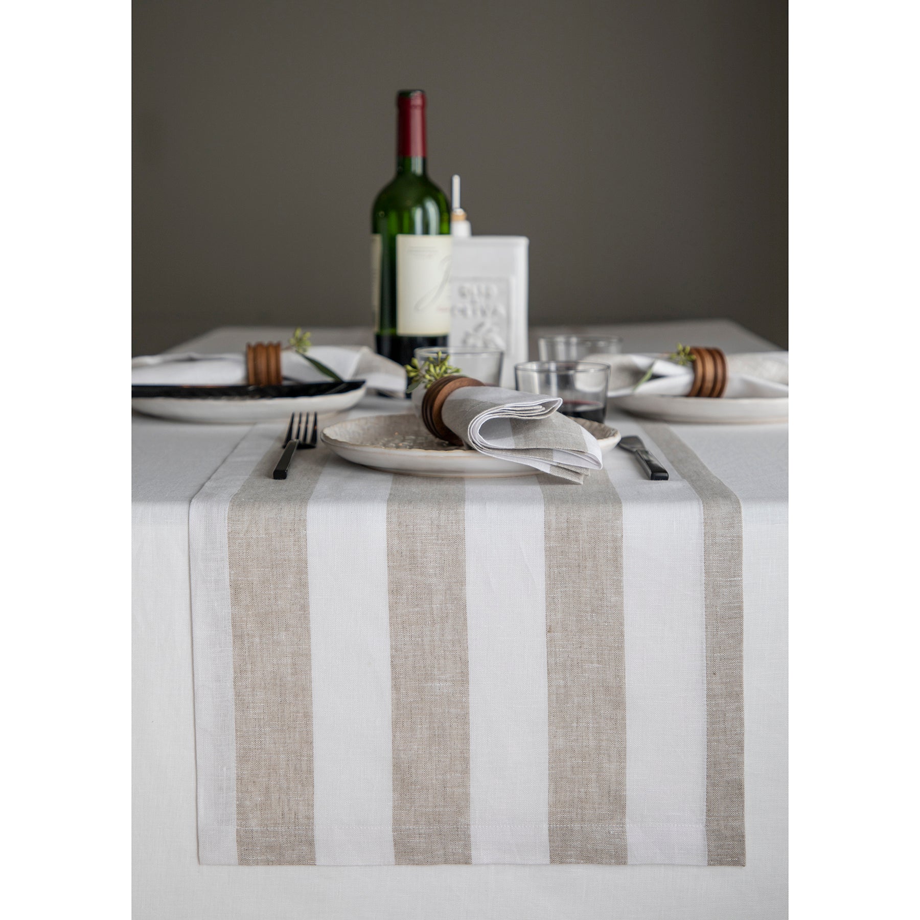 Stylish Cabana Stripe Table Runner - Cotton Decorative Dining Table Cover for Summer Parties, Beach Weddings & Outdoor Entertaining
