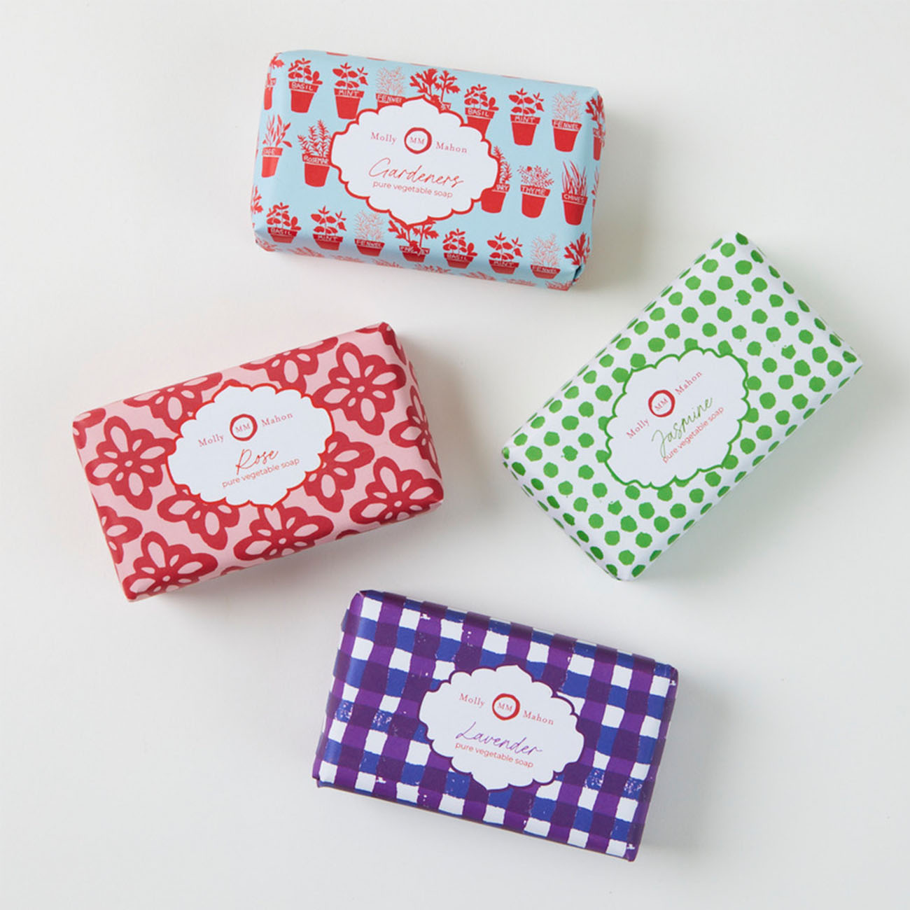 Organic Handmade Soap for Gardeners - Natural & Moisturizing Bar Soap with Essential Oils - Perfect for Post-Gardening Hand Care & Relaxation