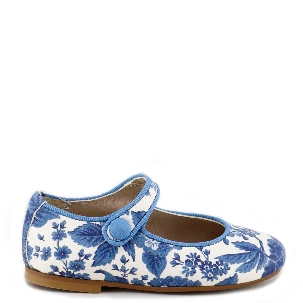 Blue and White Floral Mary Jane Shoes for Women - Comfortable Vintage Style Ballet Flats - Perfect for Weddings, Parties & Everyday Wear