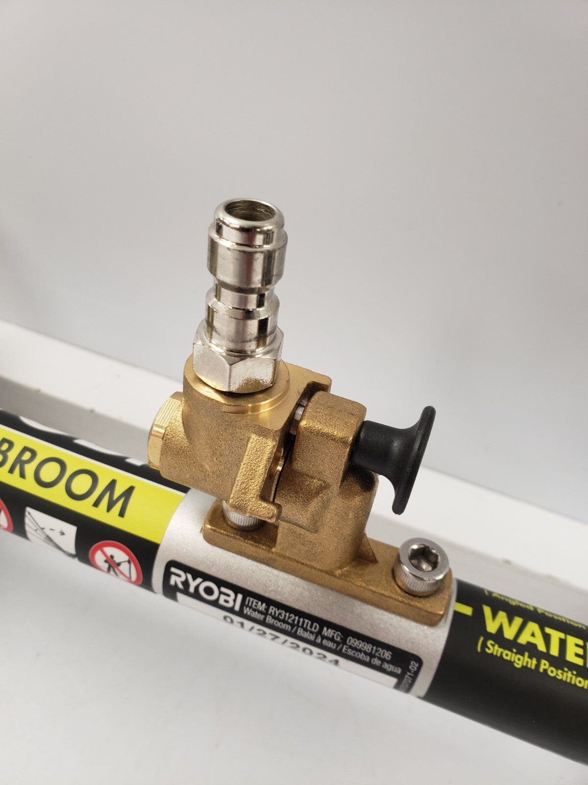 Ryobi Water Broom & Under Carriage Cleaner (71809 3) - High Pressure Power Washer Attachment for Driveway, Sidewalk, and Vehicle Cleaning - Perfect for Home and Garage Use