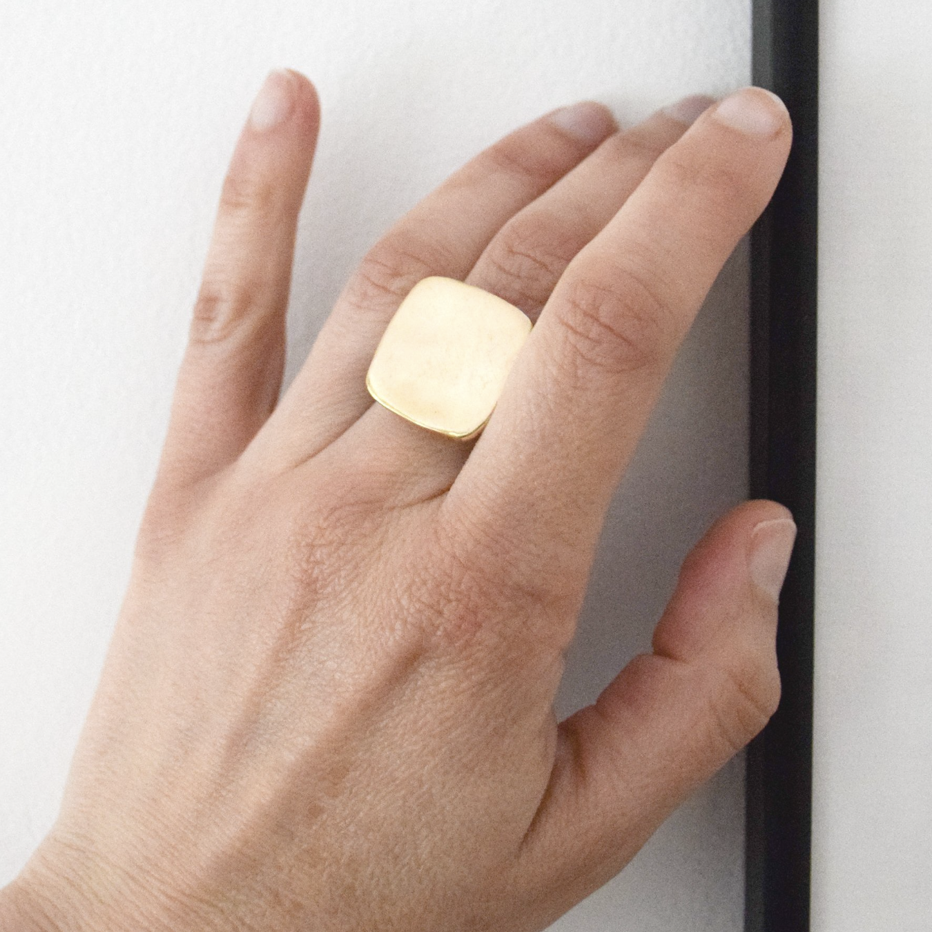 Vintage Brass Quadrato Ring for Women - Elegant Square Geometric Jewelry for Everyday Wear, Gifts & Special Occasions