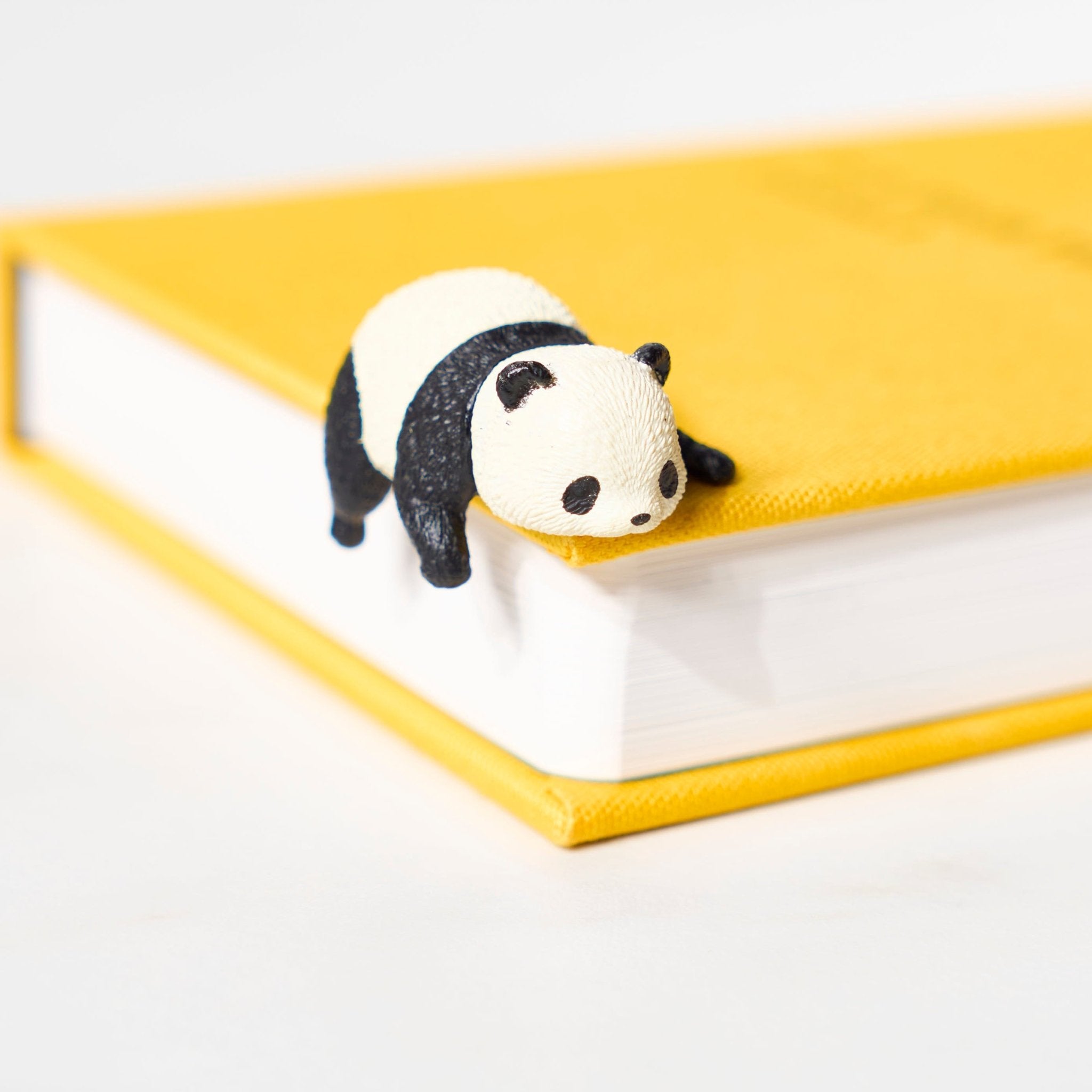 Panda Resting on the Edge Gacha Capsule Toy - Cute Collectible Figure for Desk Decor, Kawaii Anime Merch, Gift for Animal Lovers - Perfect for Office, Bedroom, or Shelf Display