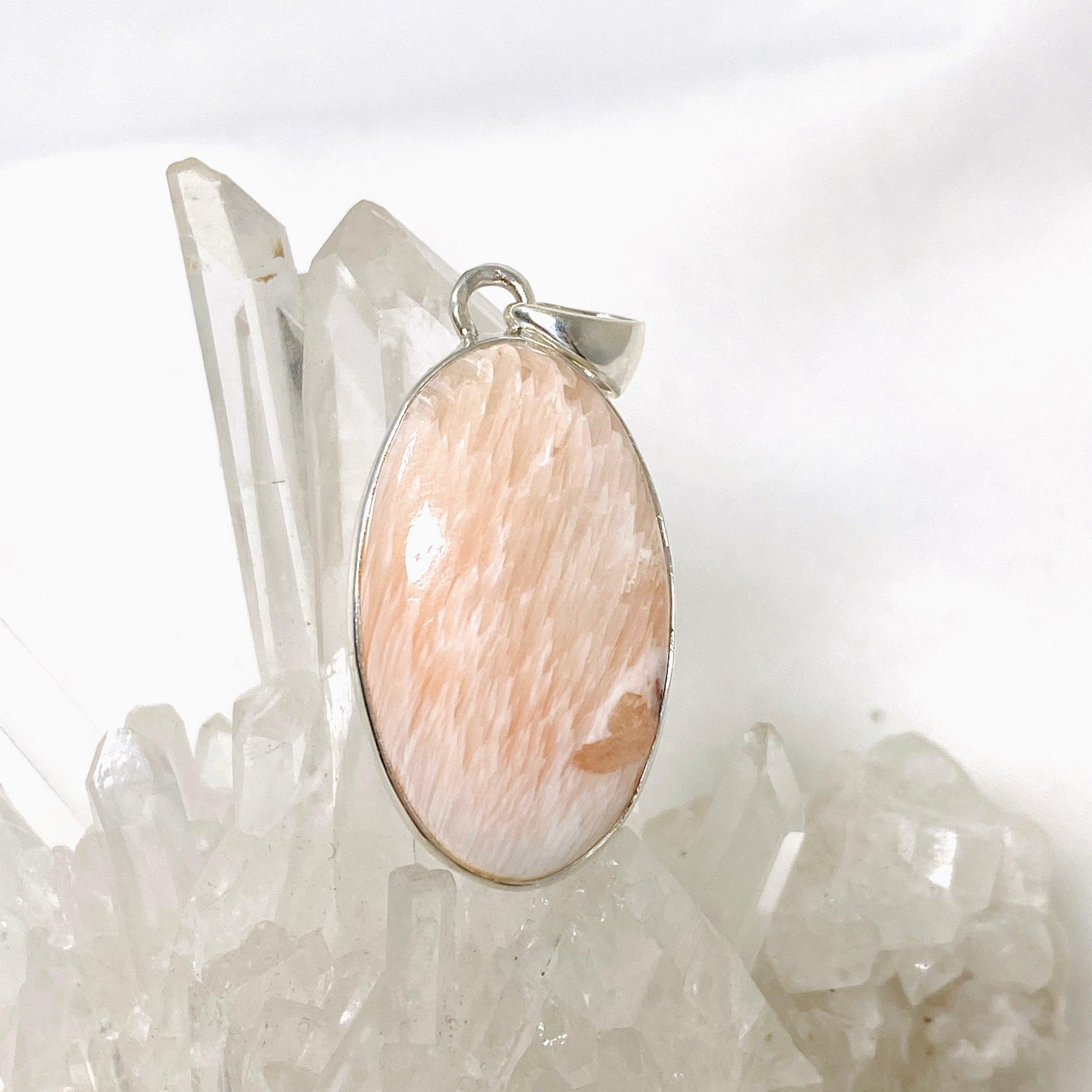 Natural Peach Scolecite Oval Pendant Necklace - Healing Crystal Jewelry for Women - Perfect for Meditation, Energy Balancing & Spiritual Gifts