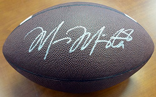 Marcus Mariota Autographed Oregon Ducks Brown Authentic Logo Football - Perfect for Collectors, Sports Memorabilia Fans & Oregon Ducks Supporters - Great for Display, Gifts & Game Room Decor