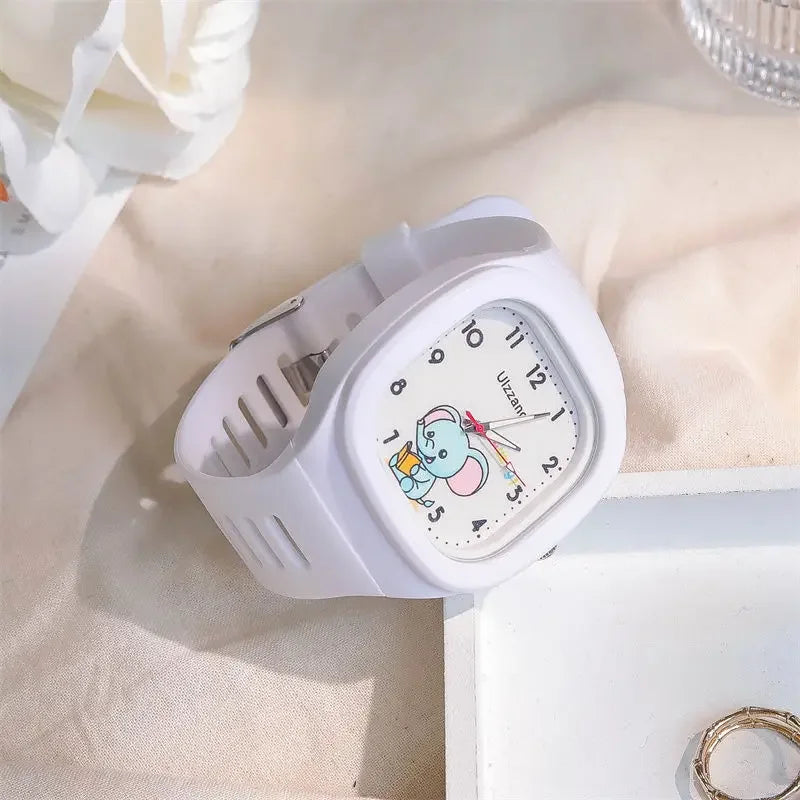 Stylish Elephant Design Wristwatch for Men & Women - Waterproof & Durable - Perfect for Casual, Office & Outdoor Activities