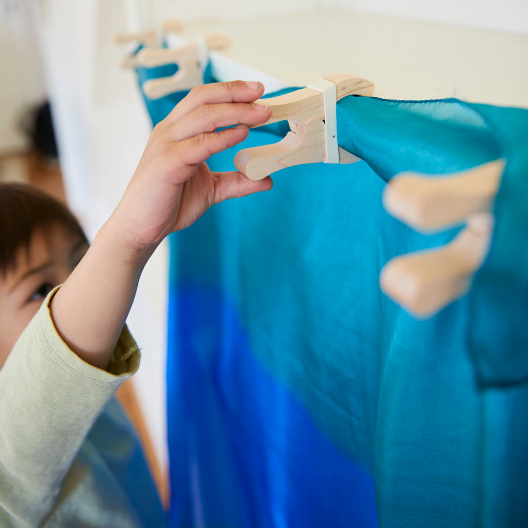 Sarah's Silks Fort Kit - Premium Play Silk for Kids, DIY Castle & Playhouse Building - Perfect for Imaginative Play, Indoor & Outdoor Fun