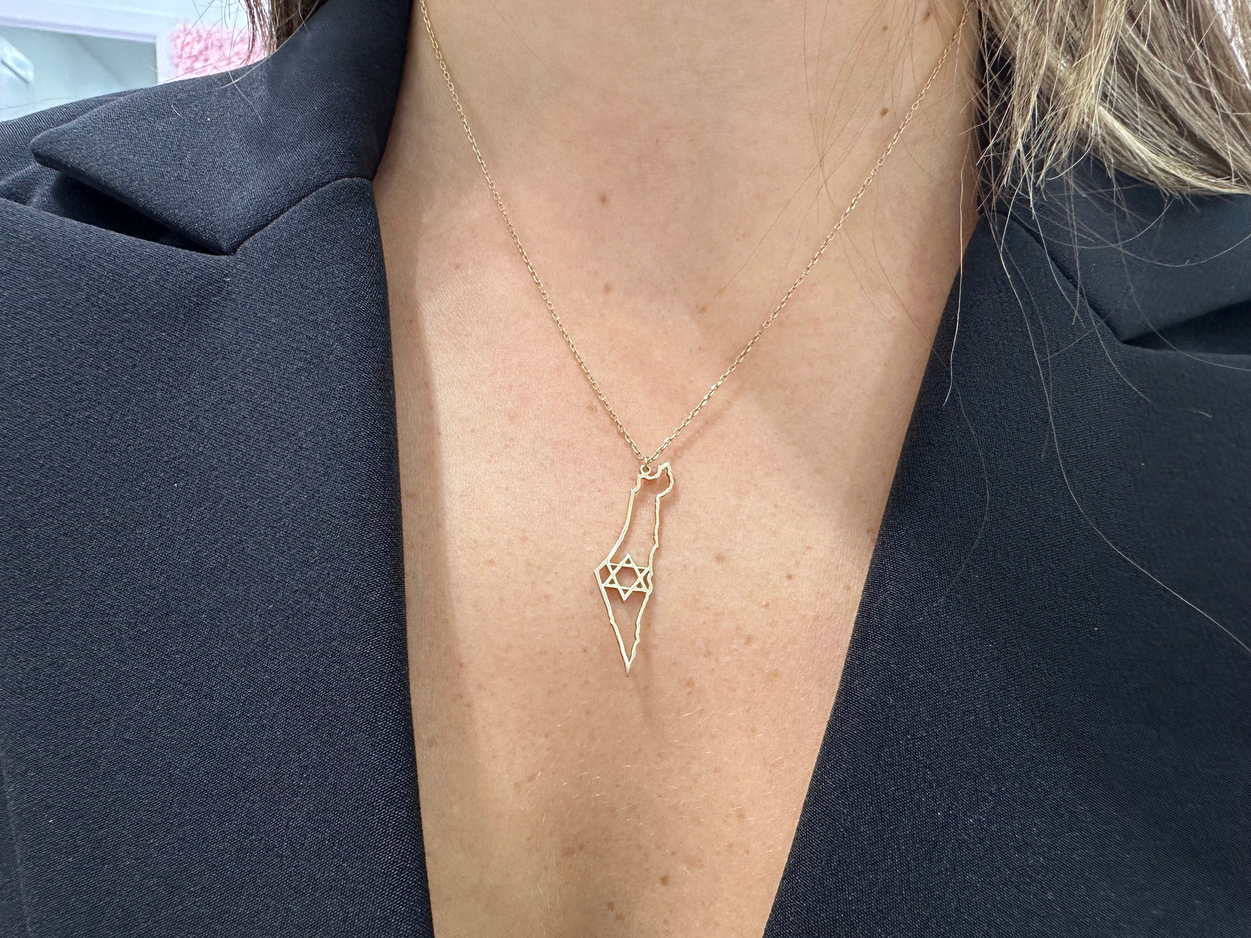 Israel Map Star of David Necklace - Elegant Jewish Jewelry for Men & Women - Perfect for Hanukkah, Bar Mitzvah & Jewish Holidays