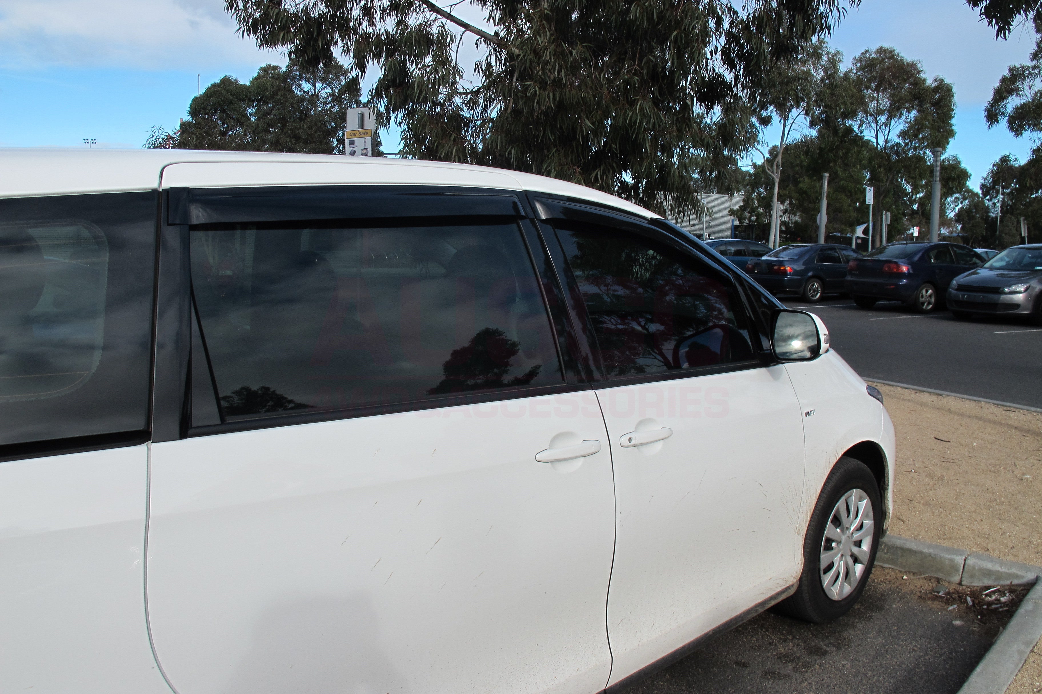 Weather Shields for Toyota Estima 2006-2019 - Rain Guards & Window Deflectors for Wind & Rain Protection - Perfect for All-Weather Driving & Outdoor Adventures