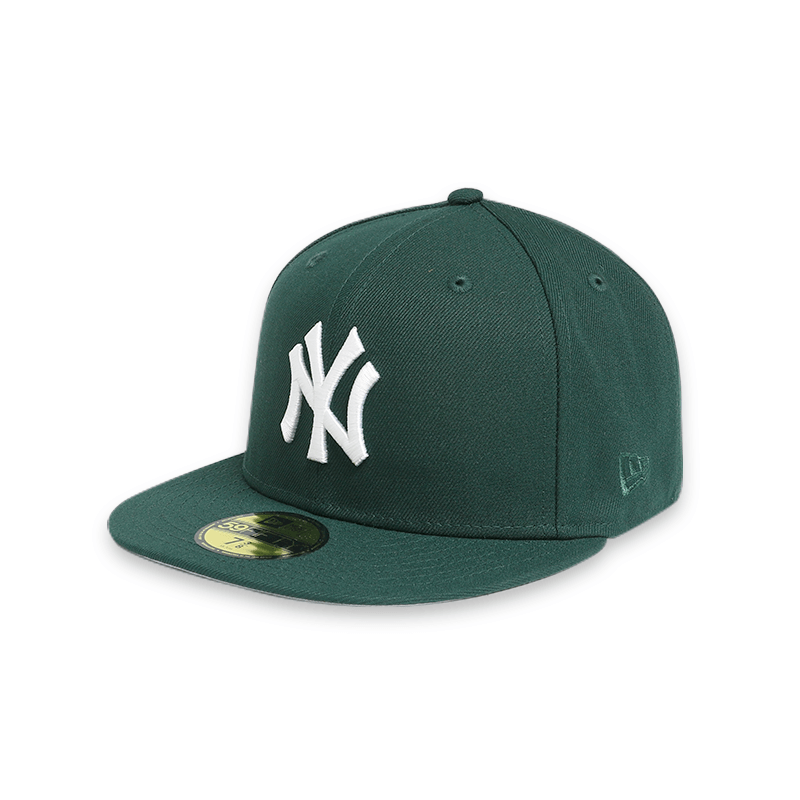 New York Yankees 1999 World Series Green 59FIFTY Fitted Baseball Cap for Men - Perfect for Game Day, Sports Events & Yankees Fans Collection