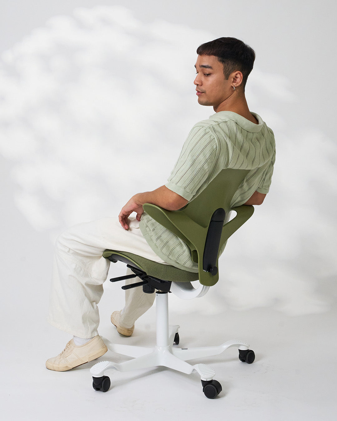 HÅG Capisco Puls 8020 Ergonomic Office Chair - Adjustable Height, Moss Grey (CURA Collection) for Home & Workspace Comfort