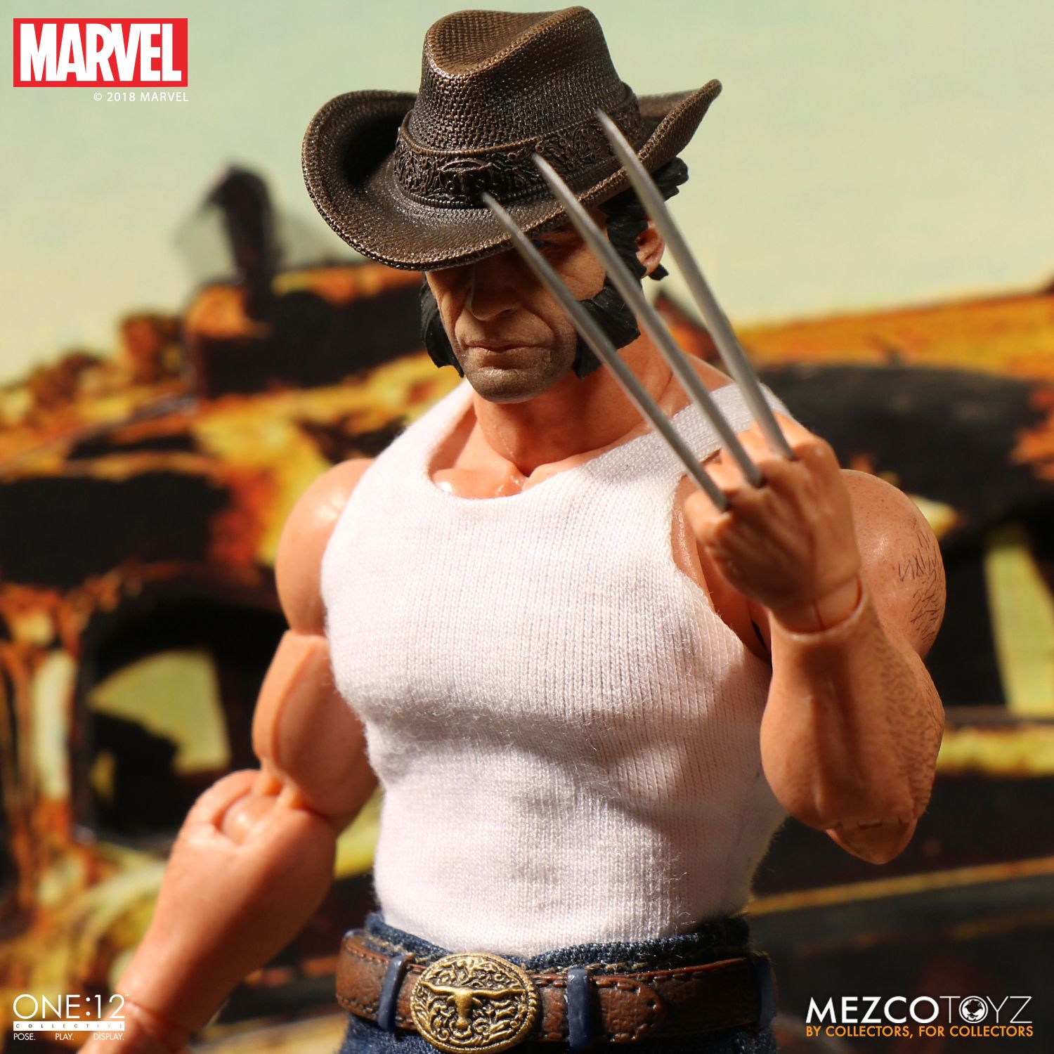 Mezco Toyz One:12 Collective Marvel Comics Logan Wolverine 1/12 Scale 6