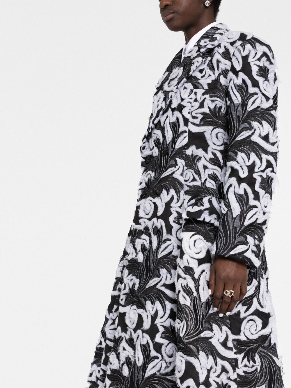 Comme des Garcons Black Coat for Women - Stylish Winter Jacket for Fashion & Outdoor Activities