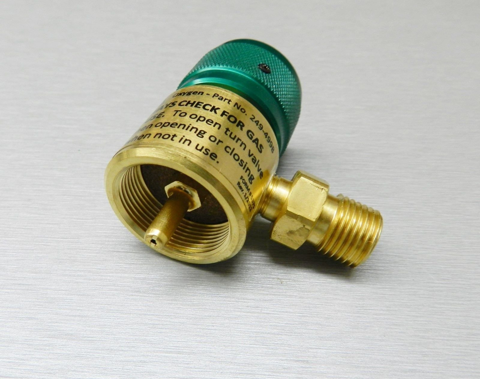 Smith Little Torch Preset Oxygen Regulator 249-499B for Disposable Tanks (E10) - Perfect for Jewelry Making, Soldering & Metalworking