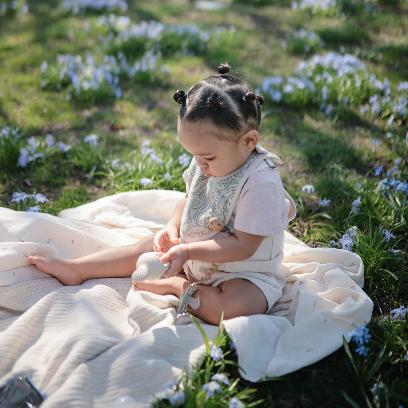 Mushie Knitted Ribbed Baby Blanket - Soft Organic Cotton Newborn Swaddle Blanket for Boys & Girls - Perfect for Nursery, Stroller, Car Seat & Photo Shoots