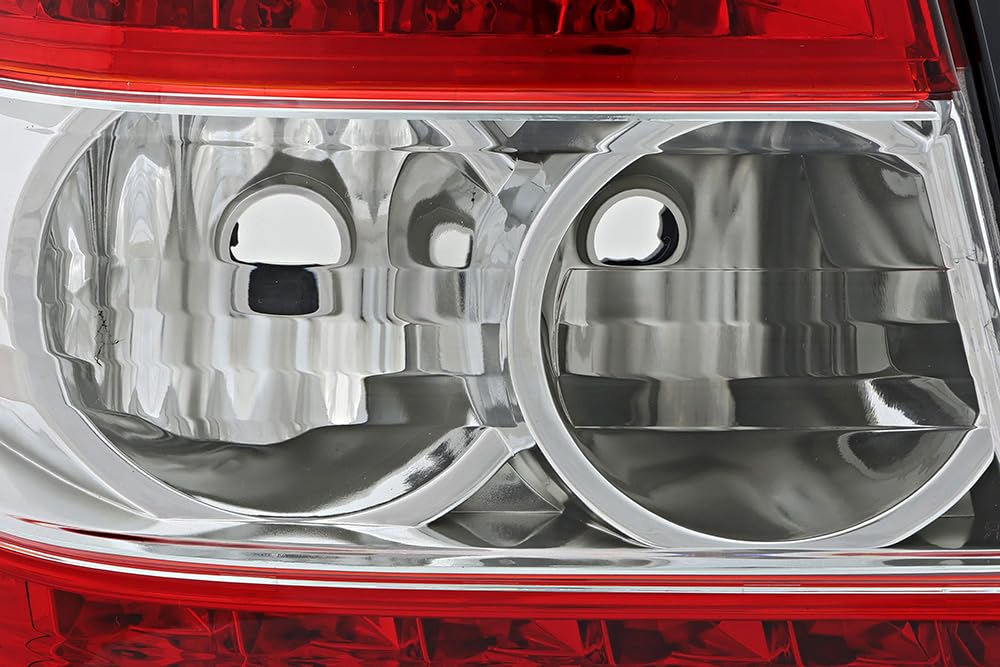 Toyota Highlander Hybrid Tail Lights Lamps Set for 2006-2007 Models - Left & Right Side Replacement - Perfect for Night Driving & Enhanced Vehicle Safety
