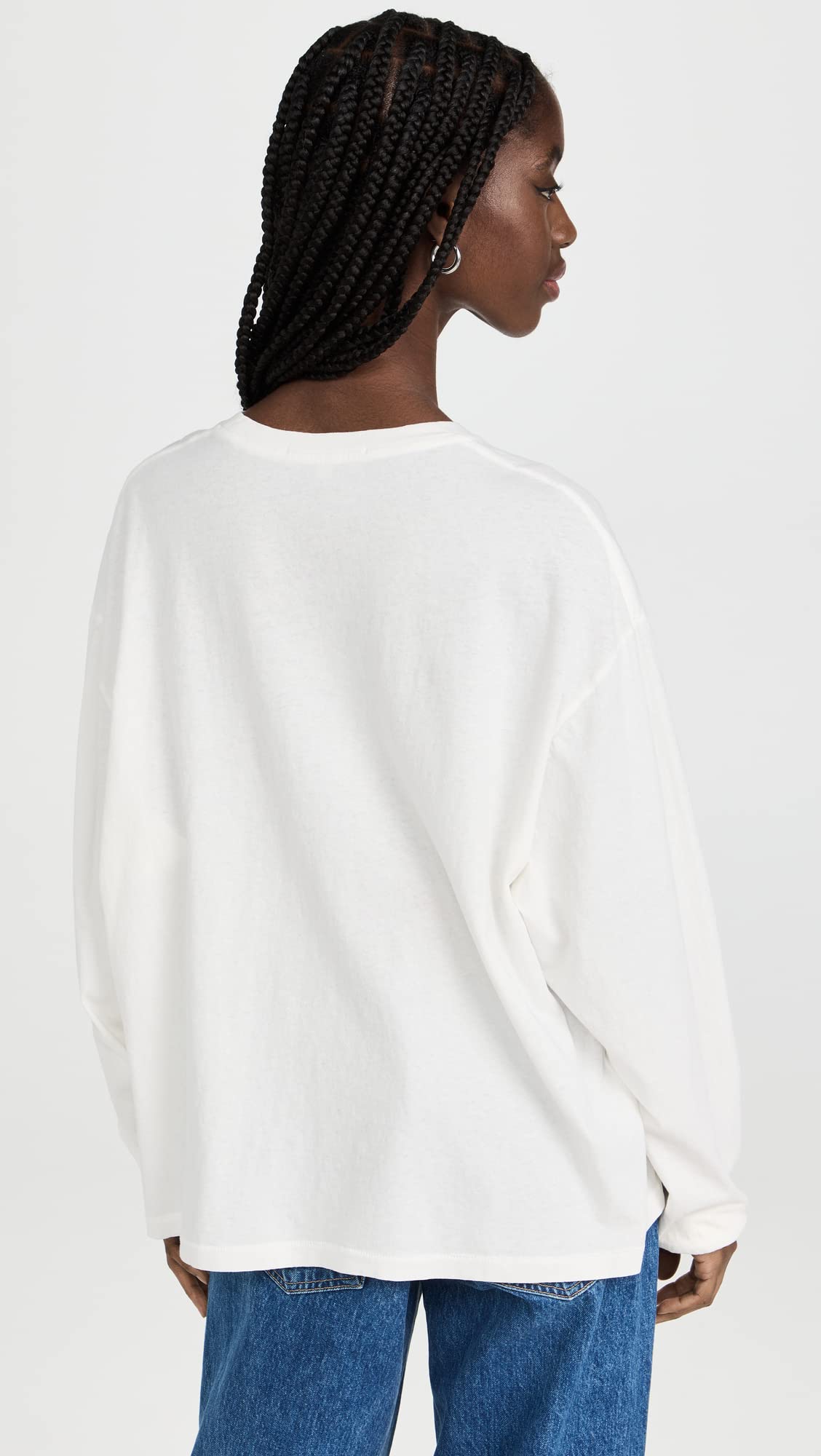 Women's Long Sleeve Skate T-Shirt - Comfortable Casual Graphic Tee for Skating, Streetwear & Everyday Wear
