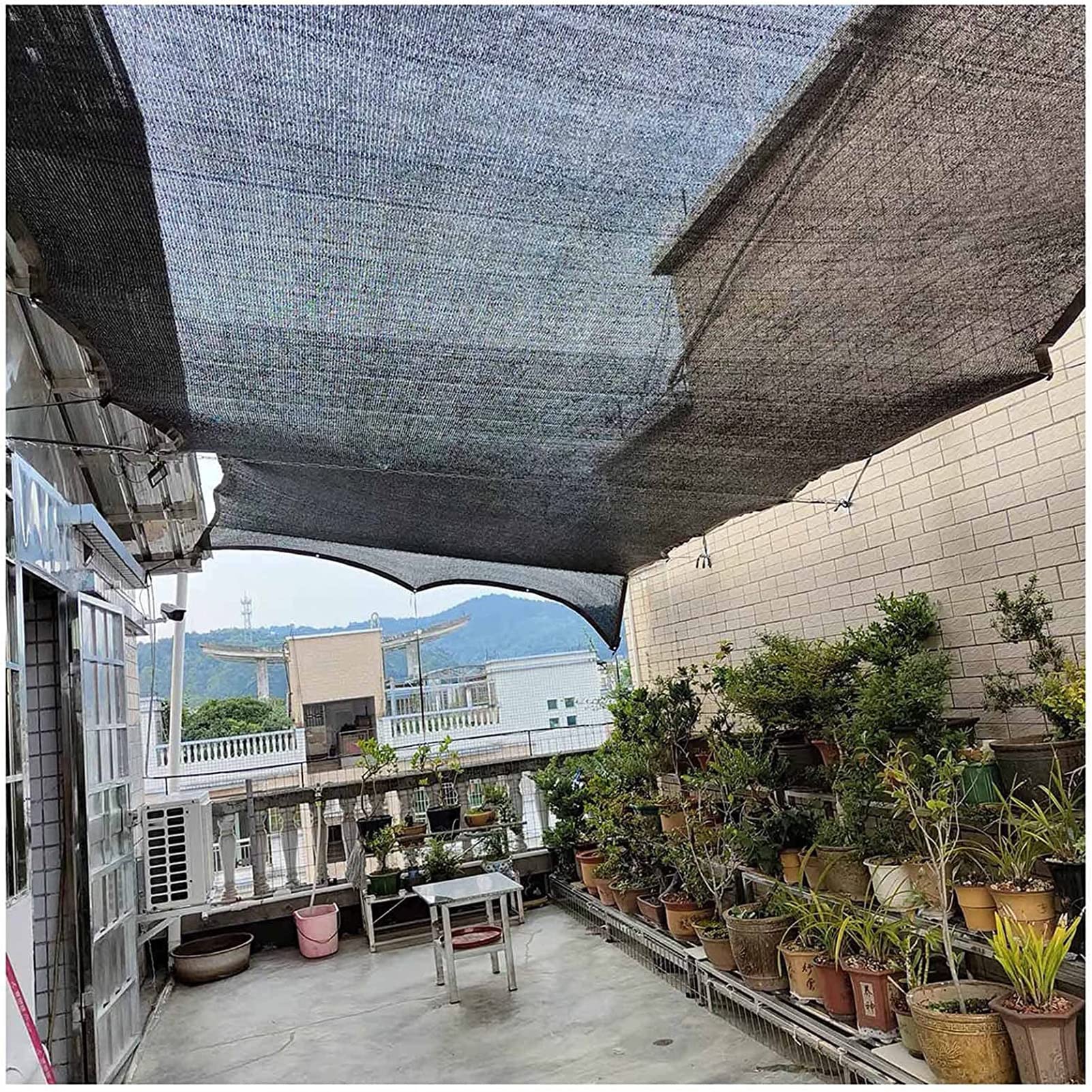 70-80% Black Shade Cloth Net - Breathable Sun Mesh for Outdoor Canopy, Greenhouse & Plant Protection - UV Resistant Shade Fabric for Camping, Garden & Patio (9x10m) - Perfect for Sun Shelters, Backyard Shade & Outdoor Activities
