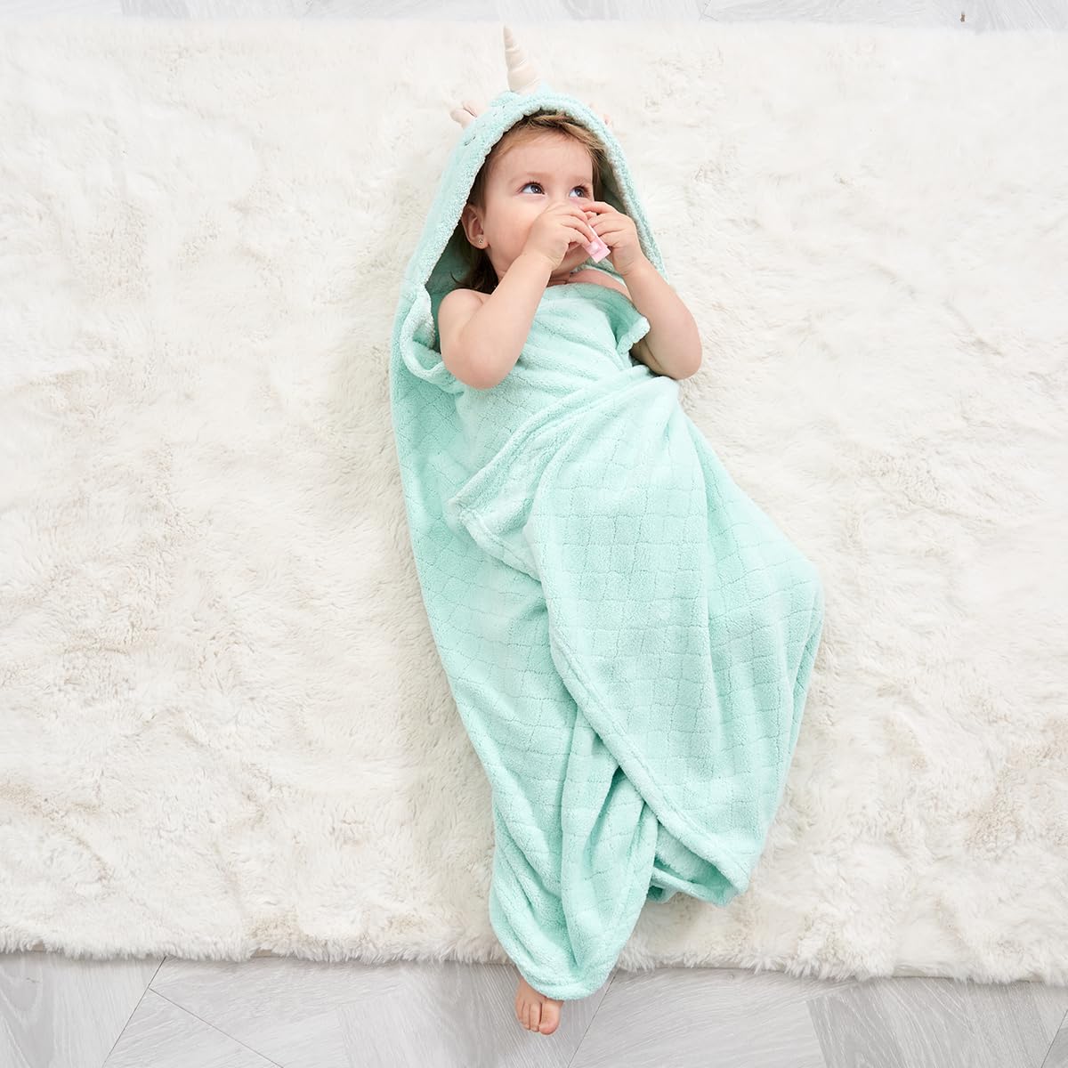 Soft Absorbent Hooded Toddler Towels for Boys & Girls 0-5 Years - 2 Pack Large 50
