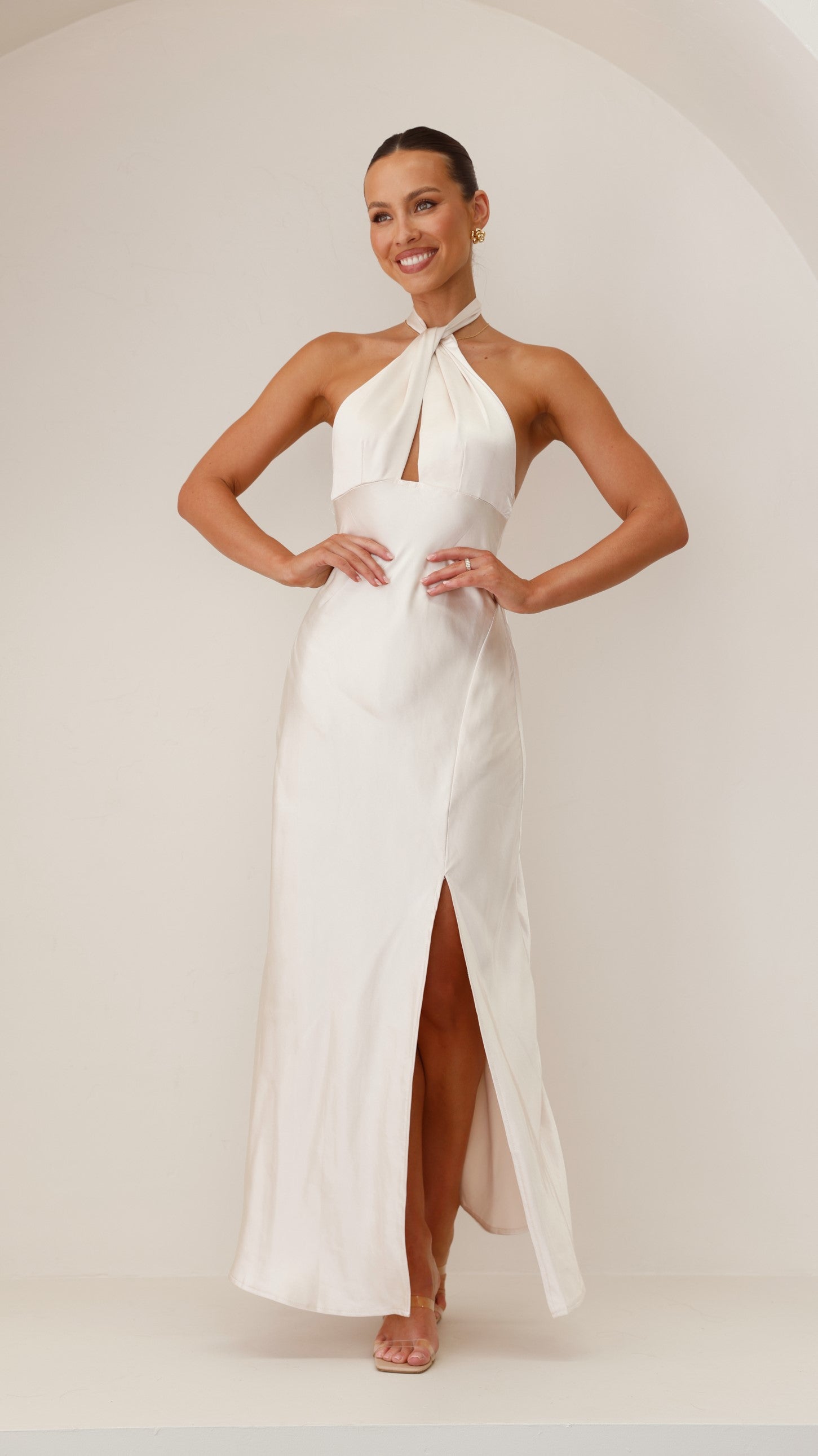 Amalia Maxi Dress in Champagne - Elegant Long Flowy Dress for Women, Perfect for Weddings, Parties & Summer Vacations