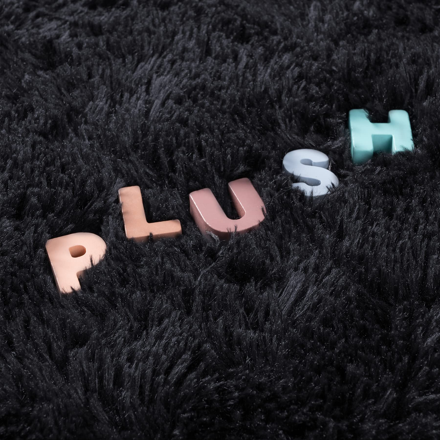 Noahas Fluffy Black 6x9 Area Rugs - Ultra Soft Shaggy Plush Carpet for Living Room, Bedroom, Dorm - Thick Non-Slip Large Rug for Home Decor, Cozy Floor Mat - Perfect for Family Rooms, Nursery & Pet-Friendly Spaces