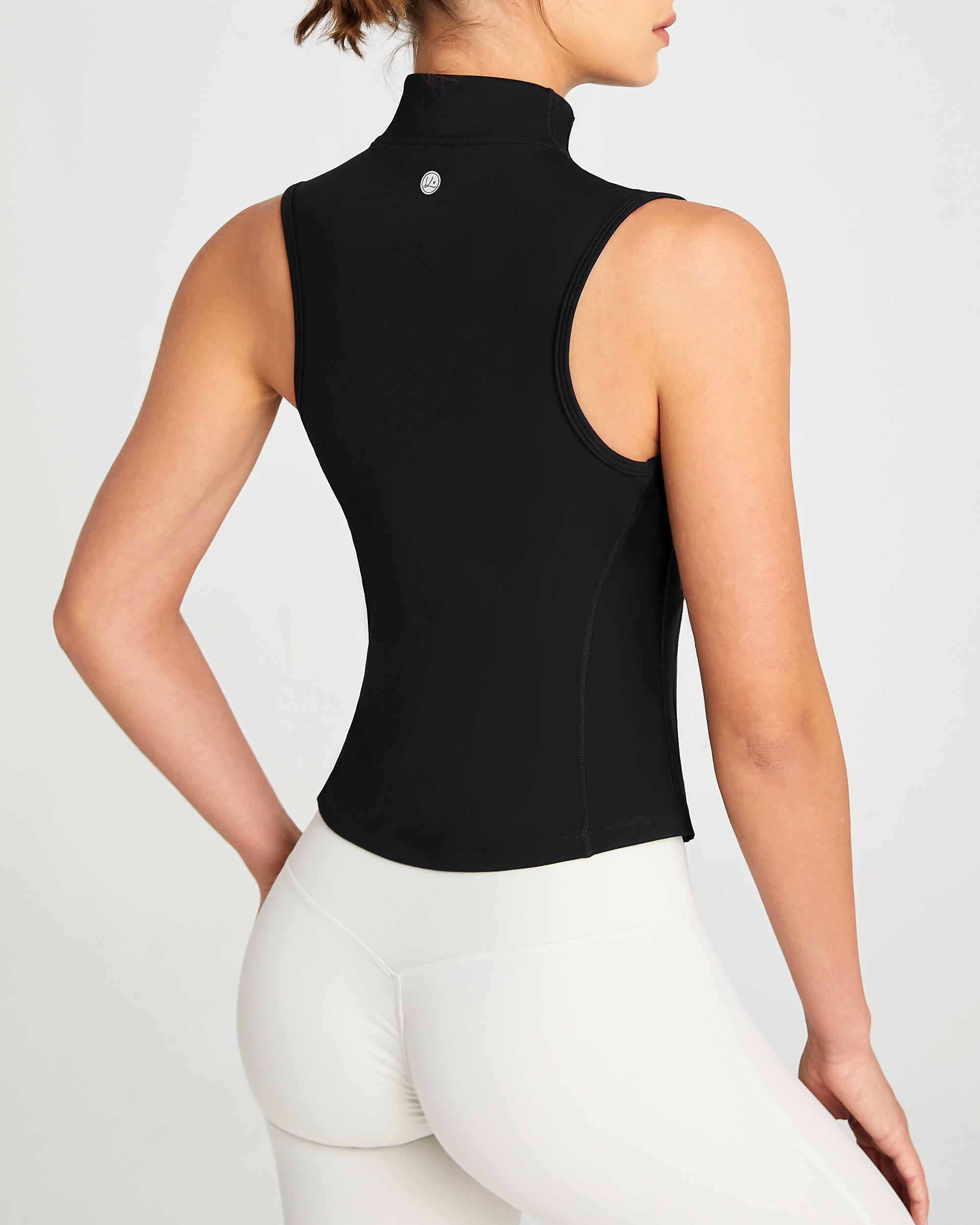 Trendy Sleeveless Crop Tops for Women - Summer Fashion Essential | Perfect for Gym, Beach & Casual Outfits