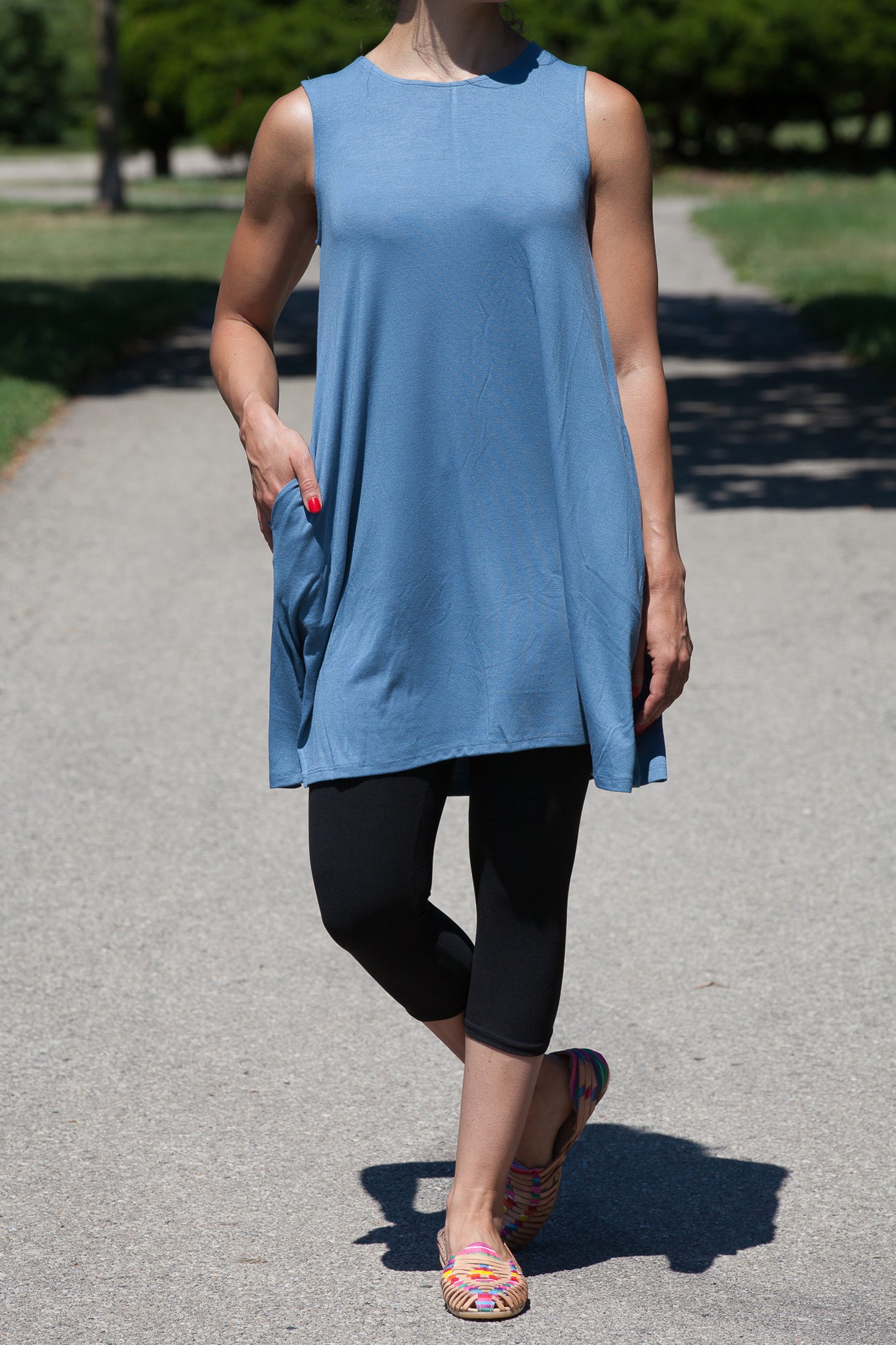 Long Tank Tunic with Pockets - Women's Casual Loose Fit Summer Top - Perfect for Beach, Yoga, and Everyday Wear
