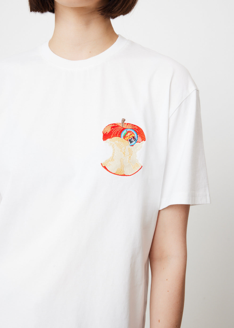 Apple Core Logo T-Shirt - Stylish Graphic Tee for Men & Women - Perfect for Casual Wear, Outfits, and Everyday Fashion