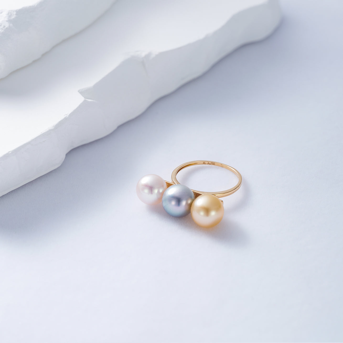 18K Solid Gold South Sea Golden Pearl Ring KR00080 | HARMONY - Elegant Jewelry for Weddings, Anniversaries & Special Occasions