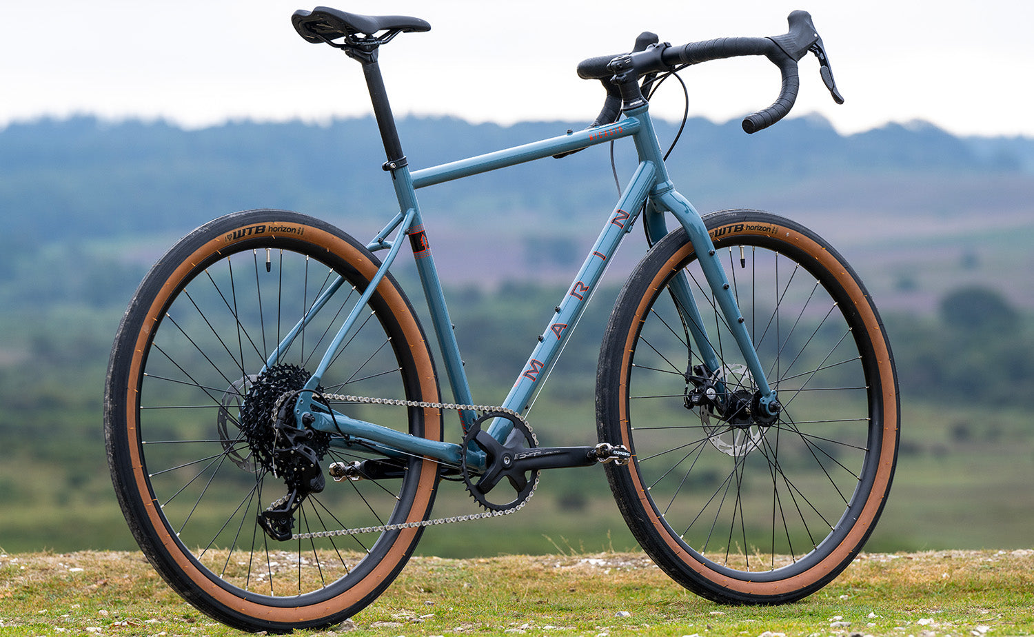Marin Nicasio Plus 650b Steel Gravel Bike - Durable Adventure Bike for Men & Women - Perfect for Off-Road Trails, Commuting & Long-Distance Cycling