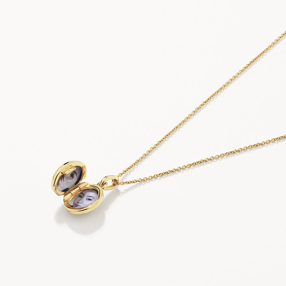 Personalized Engravable Oval Mini Locket Necklace in 14K Gold - Perfect for Anniversary Gifts, Valentine's Day & Keepsake Jewelry