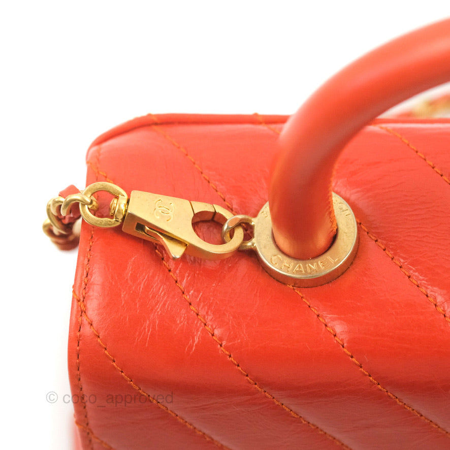 Chanel Chevron Small Coco Handle Bag in Dark Orange Shiny Aged Calfskin with Aged Gold Hardware - Perfect for Evening Events & Luxury Fashion Accessories