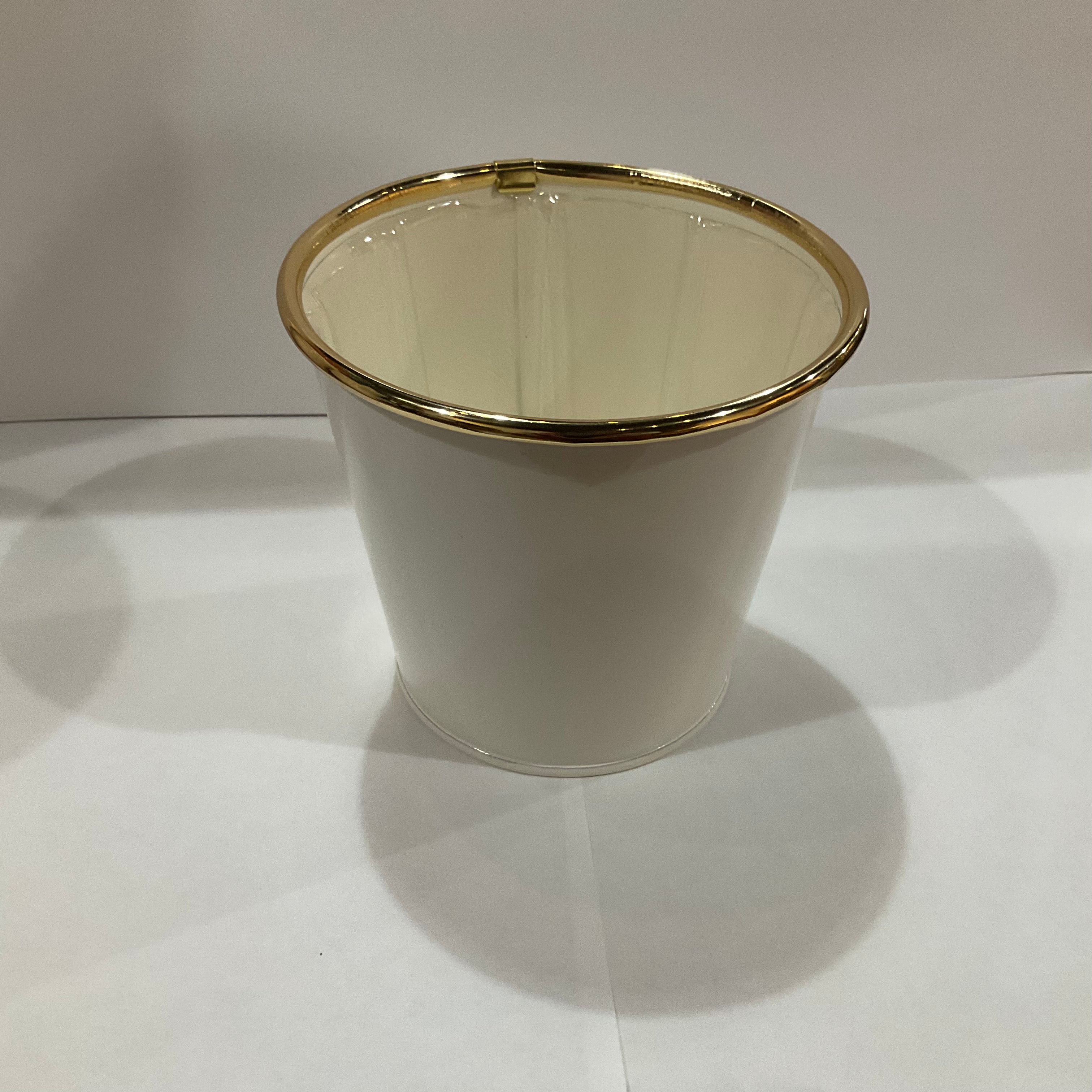 Festive Gold Rim Pot Cover 4 - Elegant Decorative Lid for Cooking Pots - Perfect for Holiday Dinners & Kitchen Decor