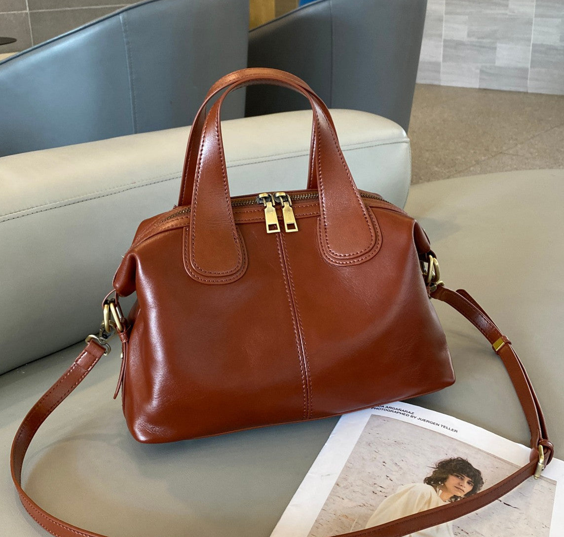 Timeless Everyday Carry Bag - Durable & Stylish Crossbody Bag for Men & Women - Perfect for Travel, Work & Daily Essentials