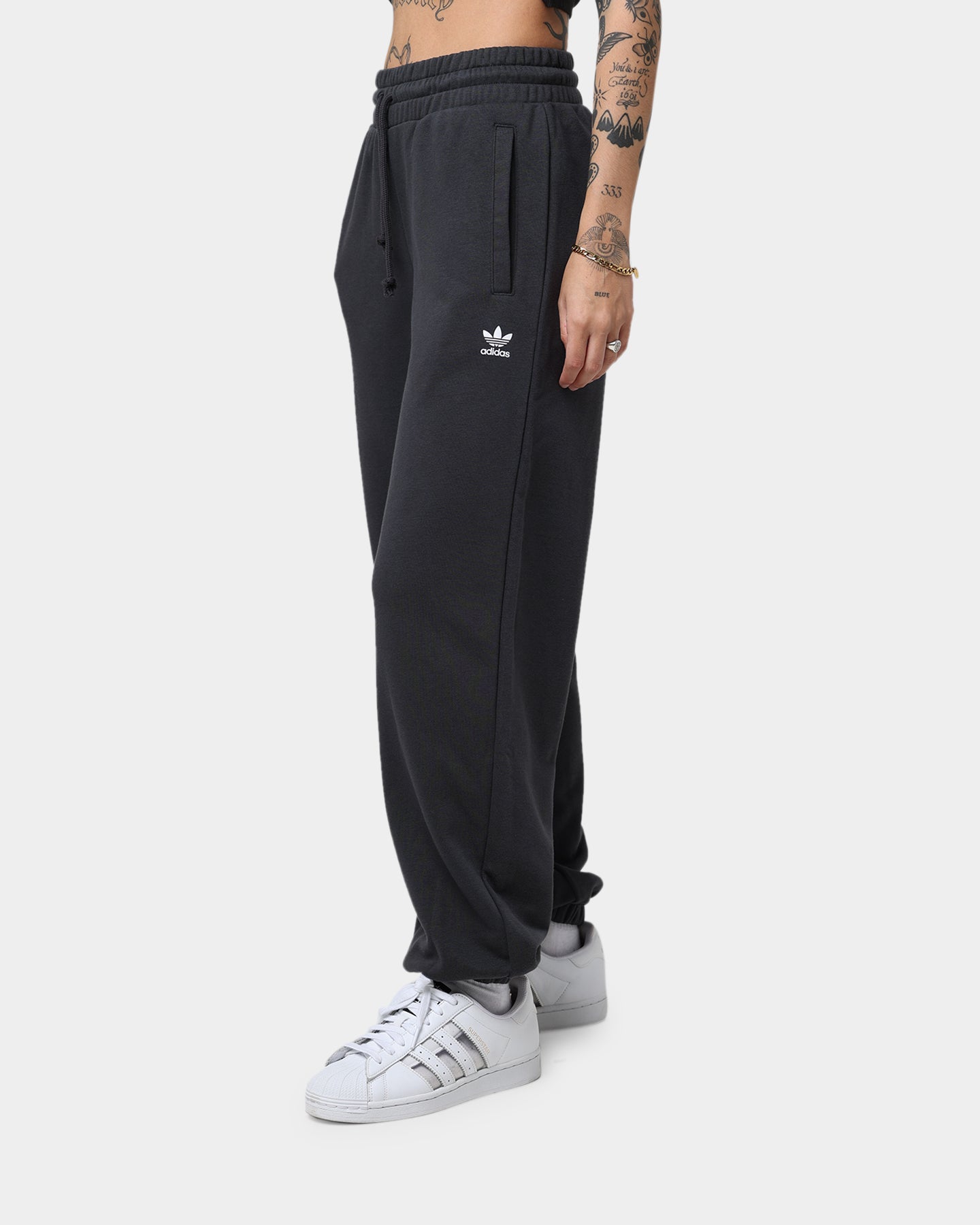 Adidas Women's Running Sweatpants - Carbon Grey Athletic Joggers with Pockets for Gym, Yoga & Lounge Wear
