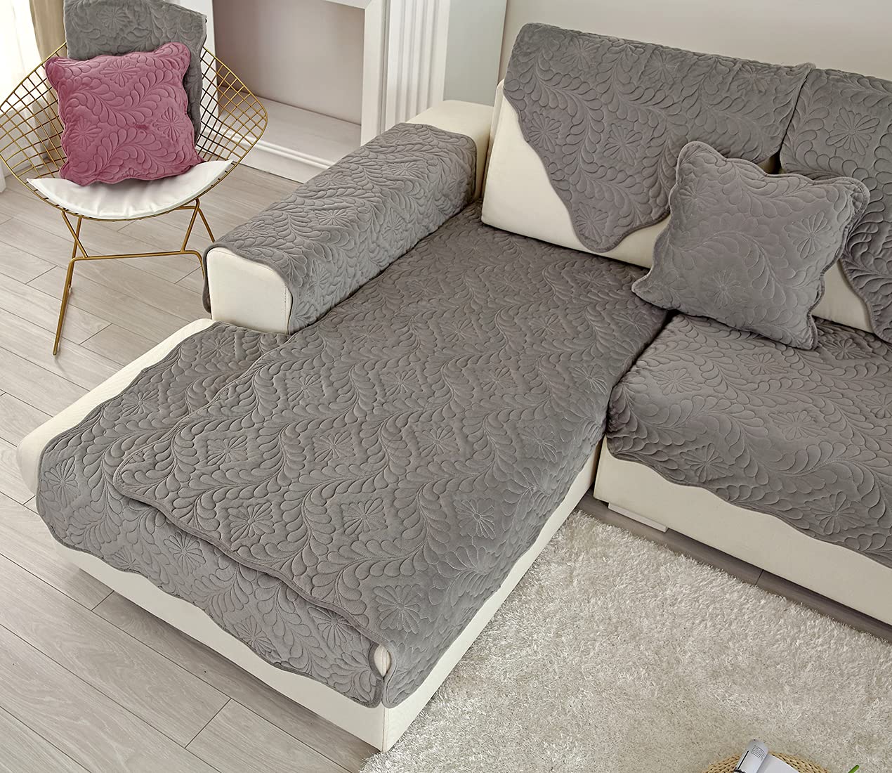 Velvet Quilted Sofa Cover - Soft Non-Slip Sectional Couch Slipcover for Pets, Recliner & L-Shaped Couches - Armrest & Backrest Protector (Dark Grey, 28