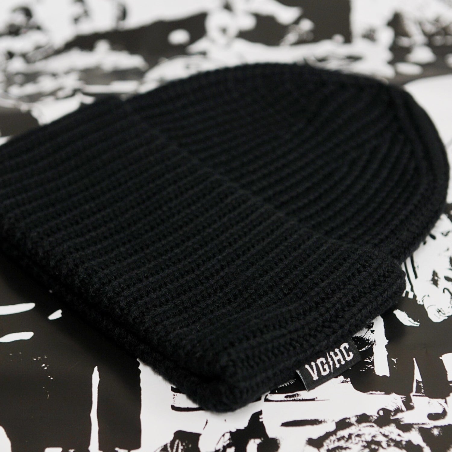 Pinnacle Premium Beanie - Soft Winter Knit Hat for Men & Women - Warm Fleece Lined Skull Cap for Outdoor Activities, Skiing, Hiking, and Cold Weather