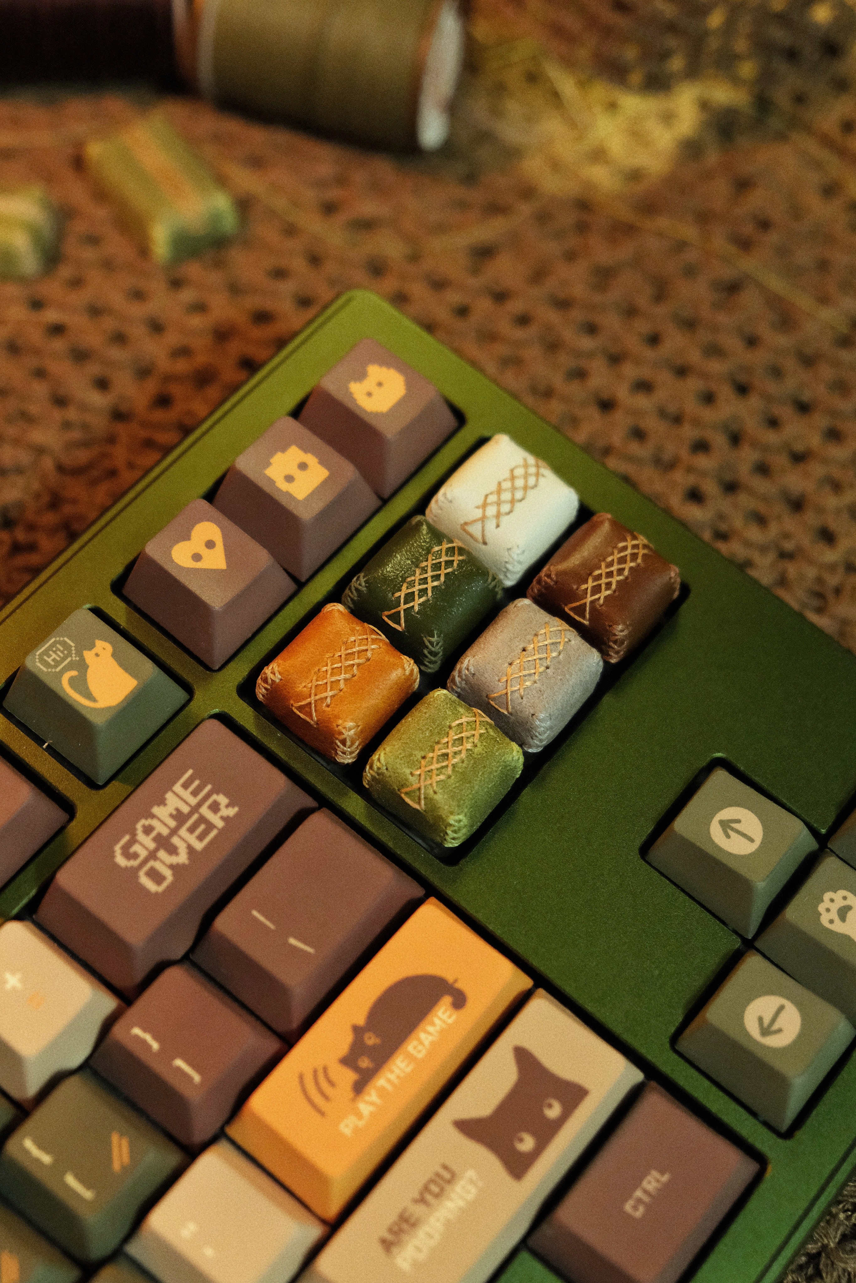Premium Leather Personalized Keycaps - Hand-Stitched Retro Artisan Keycaps for Mechanical Keyboards | Durable & Stylish Keyboard Accessories for Gaming, Typing & Office Use