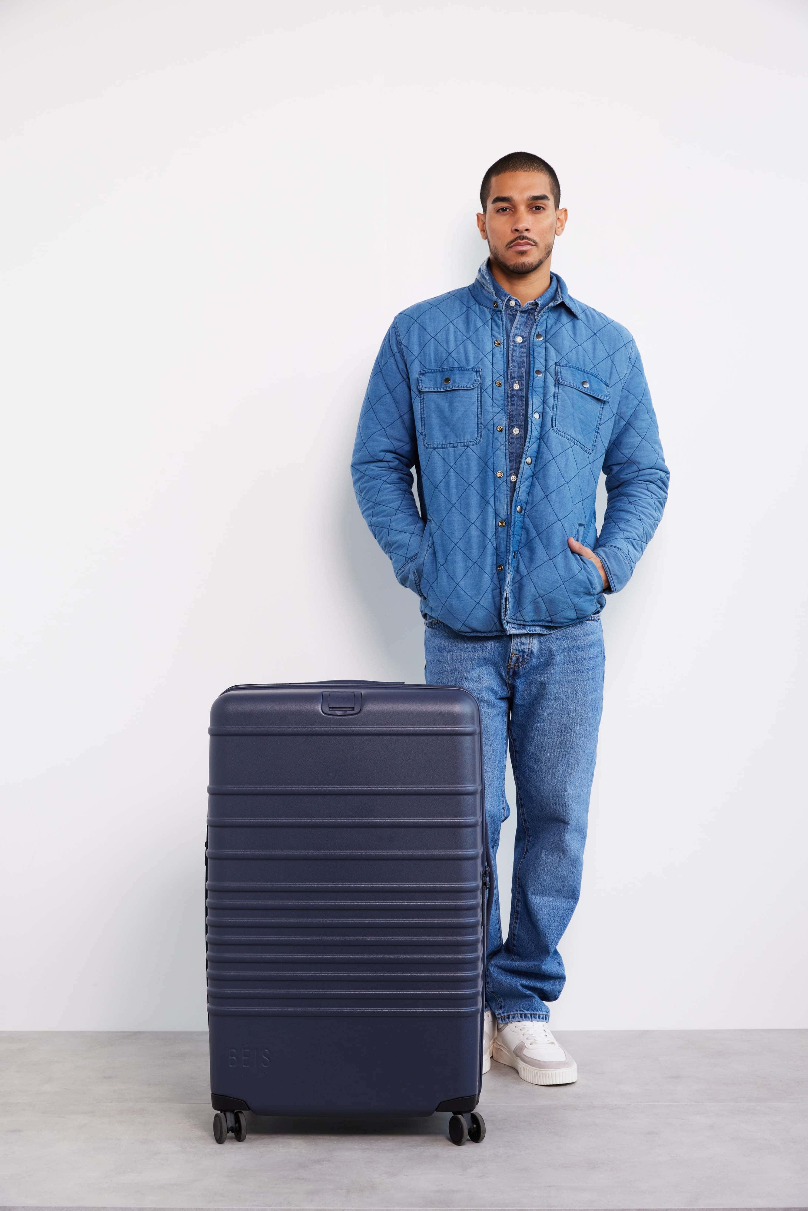 Navy Blue Large Check-In Luggage Roller Suitcase - Perfect for Air Travel, Business Trips & Vacation Packing