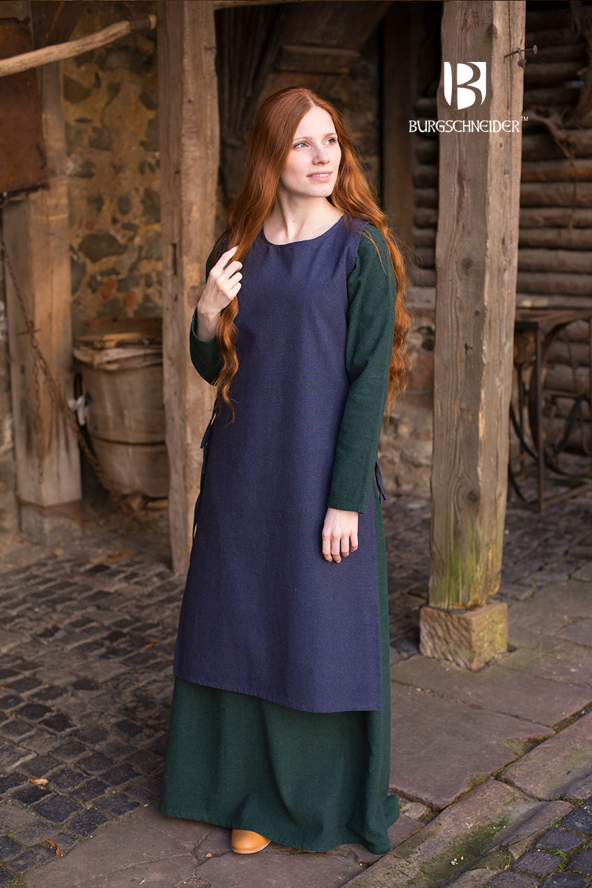 Viking Over Dress Haithabu Blue - Medieval Norse Tunic for Women - Perfect for LARP, Cosplay & Historical Reenactment