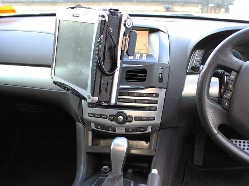 Industrial Evolution InDash Mount for Ford Falcon FG (2008-2016) - Secure Car Phone Holder for GPS Navigation & Hands-Free Driving