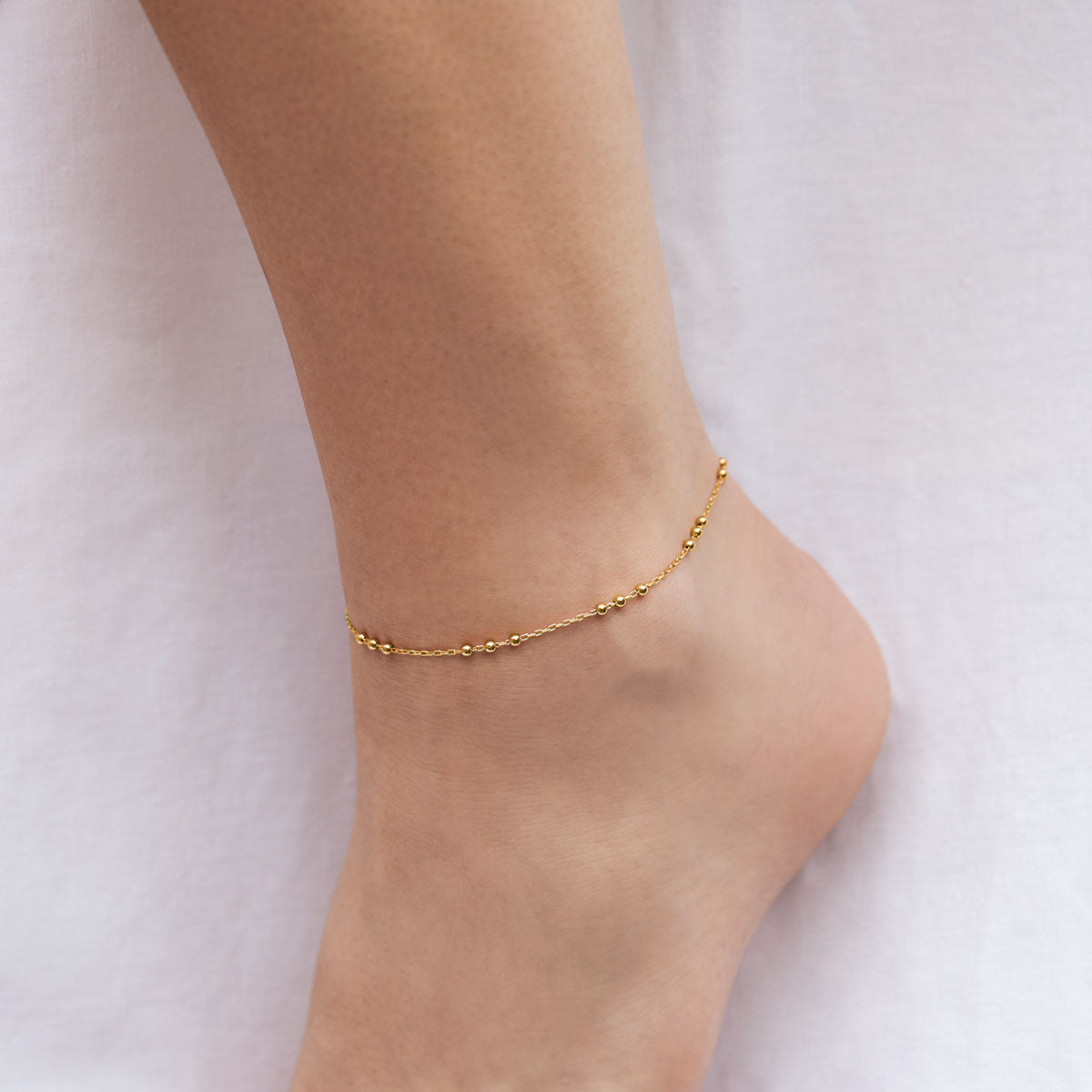 Gold Beaded Chain Anklet for Women - Elegant Adjustable Ankle Bracelet for Summer, Beach, Boho Fashion & Casual Wear