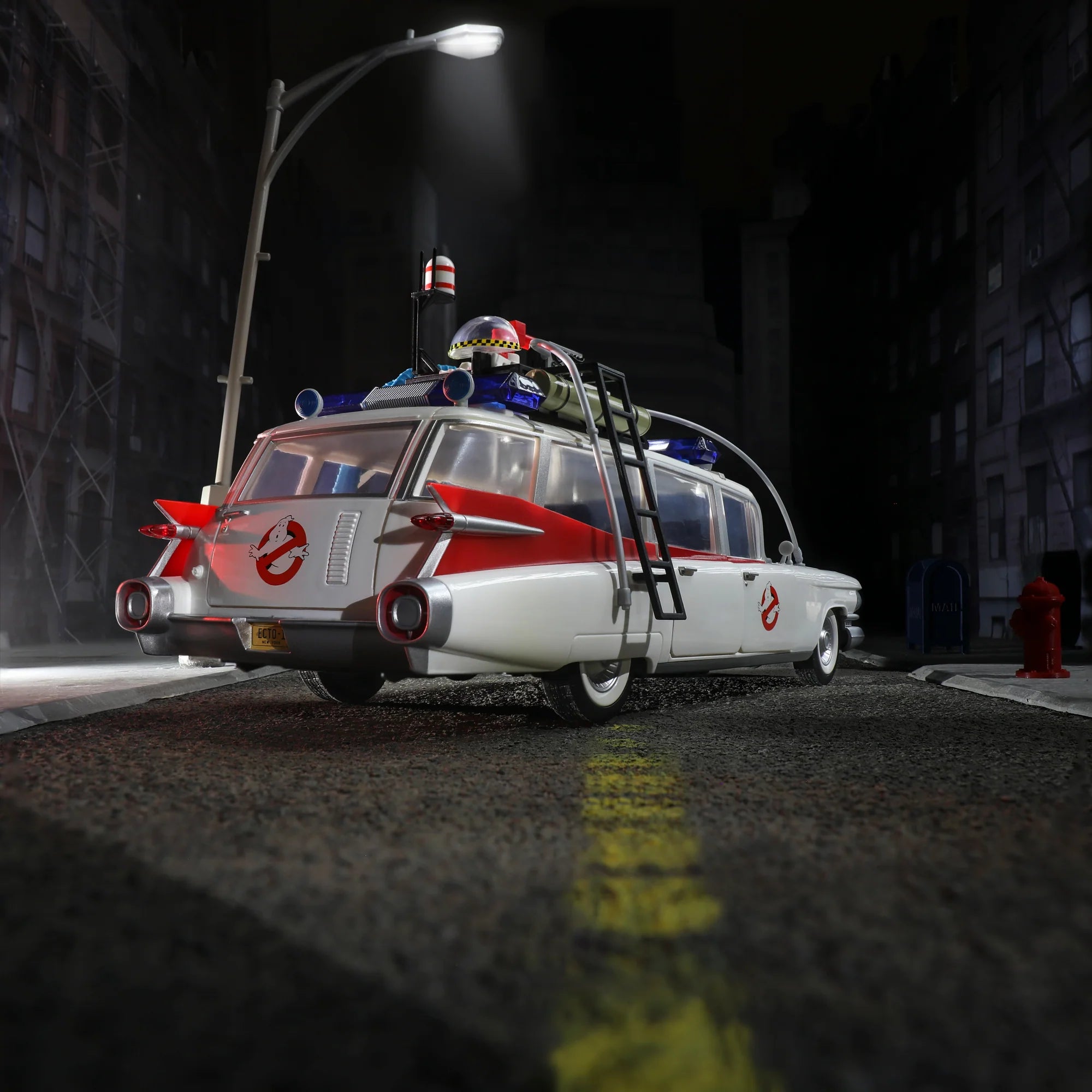 Hasbro Ghostbusters Plasma Series Ecto-1 (1984) Die-Cast Vehicle - Collectible Movie Replica Toy for Fans | Perfect for Display, Play & Nostalgic Gift Giving