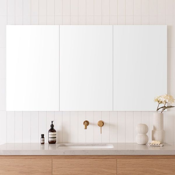 ADP Glacier Pro Shaving Cabinet - Premium Bathroom Storage with LED Mirror & Lockable Medicine Cabinet for Grooming Essentials - Perfect for Modern Bathrooms, Vanities & Home Organization